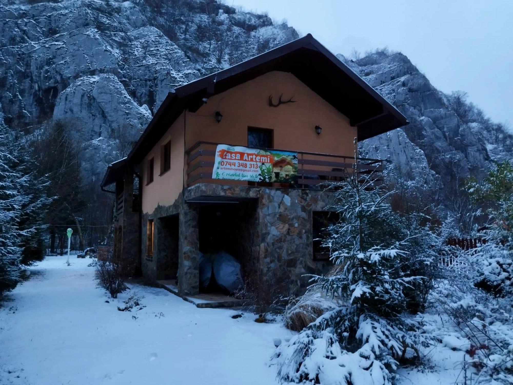 Casa Artemi Hotel Remeti Exterior photo